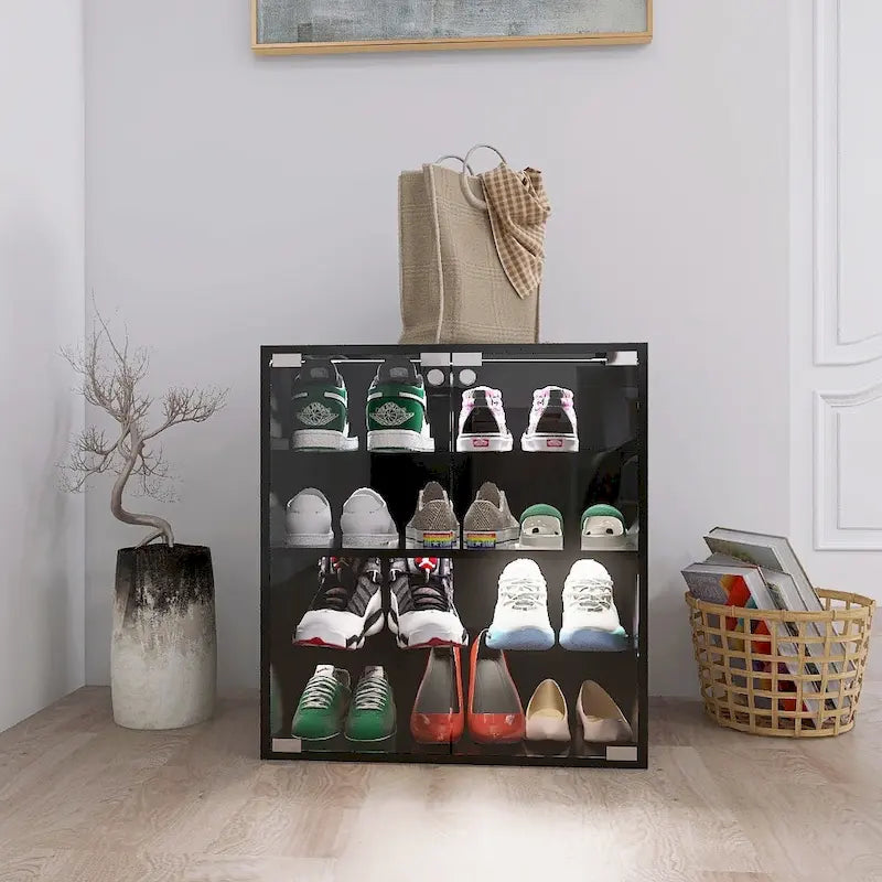 Meuble de présentation pour chaussures noir avec porte en verre et éclairage LED contrôlable via Bluetooth, style moderne