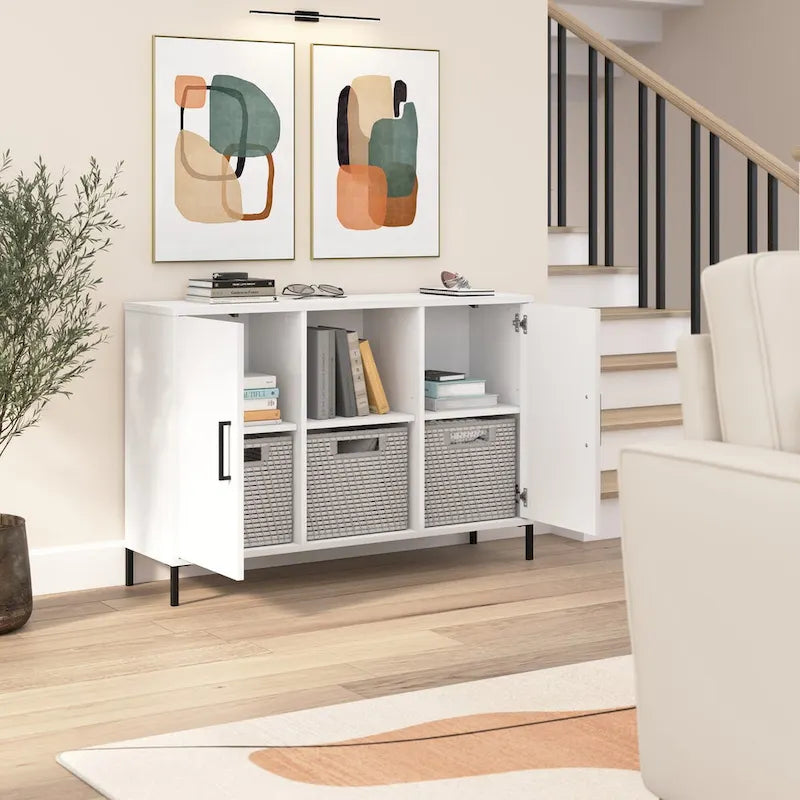 Meuble de rangement accent blanc avec portes, casiers ouverts, étagères réglables et pieds en acier
